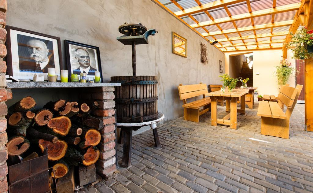 Nad Vinnym Sklipkem Znojmo Exteriér fotografie
